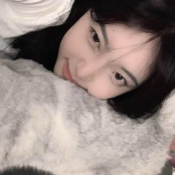 救命！我和前女友们做同事